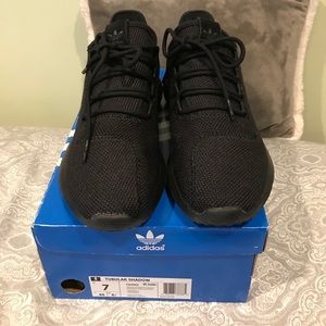 BRAND NEW ADIDAS TUBULAR SHADOW SHOES